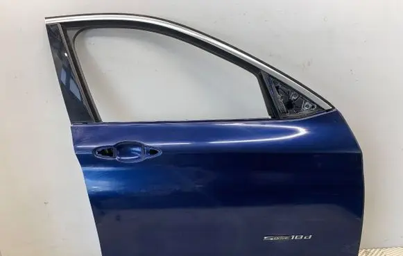 BMW X1 F48 F49 Front door 