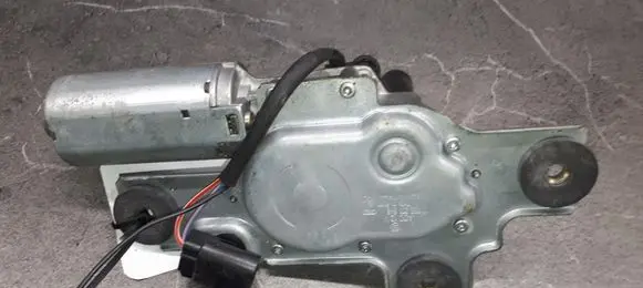 Lancia Delta II Wiper motor 0390201549
