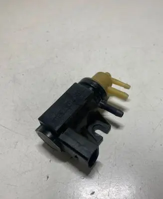 Volkswagen PASSAT B6 Turbo solenoid valve 1K0906627A 08T072 70086800