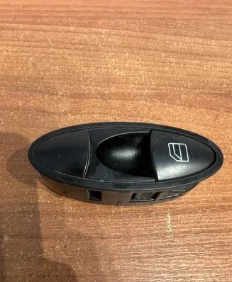 Mercedes-Benz E W211 Other switches/knobs/shifts A2118218551 D1642