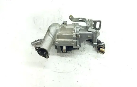 Ford Fiesta EGR valve cooler VP9PLH-19206-AF SB9PLH-19206-AA