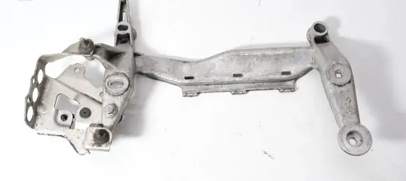 Audi Q7 4L Pneumatic air compressor holding bracket 7L0616879