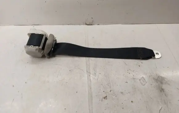 Toyota Corolla Verso AR10 Third row seat belt 735600F010C0