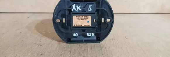 Jaguar XK8 - XKR Fuse module LJA2850BE 518191002 250A