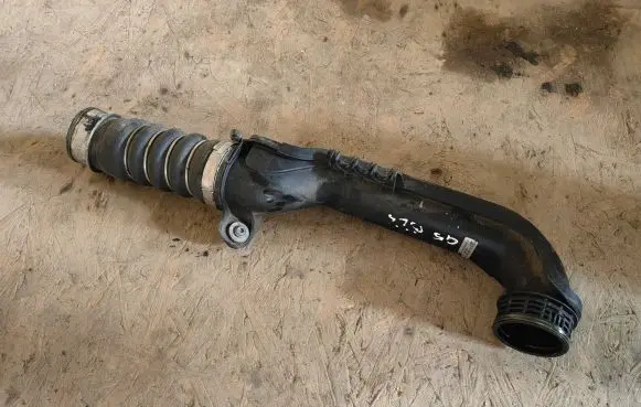 Volkswagen Golf V Intercooler hose/pipe 3C0145762AL