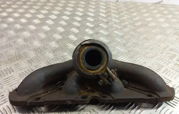 BMW 7 F01 F02 F03 F04 Exhaust manifold 7576987