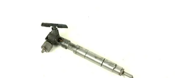 Mercedes-Benz Vito Viano W639 Fuel injector A6510704987 28342997