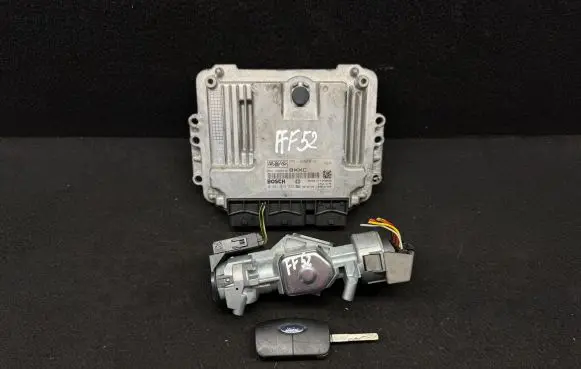 Ford Focus Engine ECU kit and lock set 8M5112A650XC 3M513F880AD