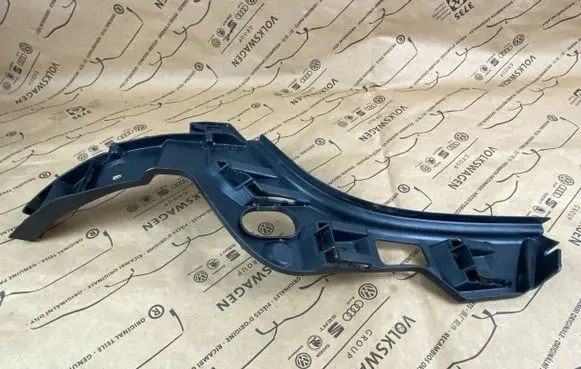 Volkswagen Eos Rear bumper mounting bracket 1Q0807394