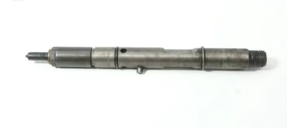 Audi A4 S4 B5 8D Fuel injector 059130201A
