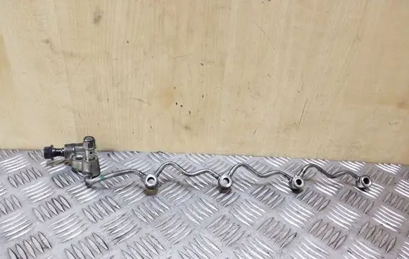 Fuel return line/hose