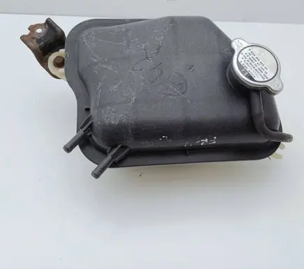 Honda FR-V Coolant expansion tank/reservoir