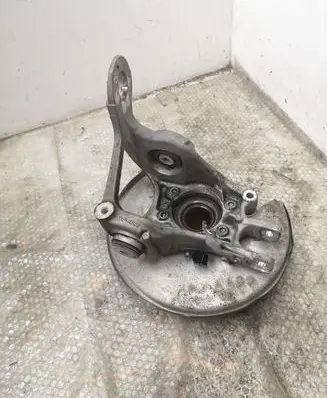 Audi A6 S6 C7 4G Rear wheel hub 8K0505432