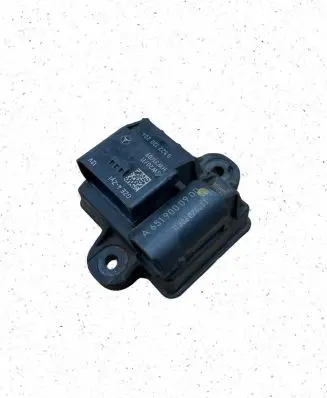 Mercedes-Benz Sprinter W906 Glow plug pre-heat relay A6519000900 6519000900 6519005502
