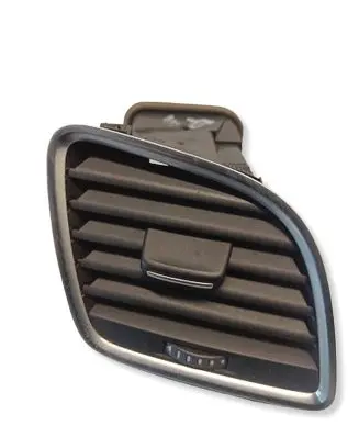 Audi Q3 8U Dashboard side air vent grill/cover trim 8U2820902B