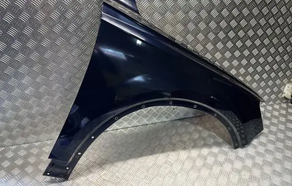 Audi Q7 4M Fender