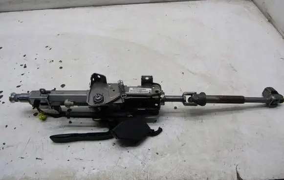 Seat Leon (5F) Steering wheel axle 5Q2419502R
