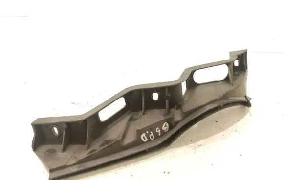 Volkswagen PASSAT B6 Front bumper mounting bracket 3C0807890