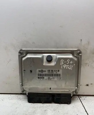 Volkswagen PASSAT B5.5 Engine control unit/module 038906019BM
