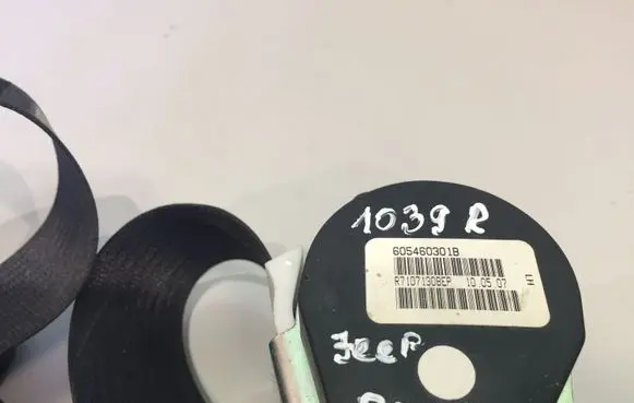 Jeep Patriot Rear seatbelt 605884103B TA413171CAUF 609356864A