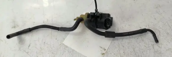 Volkswagen PASSAT B8 Other engine bay part CG34011464A