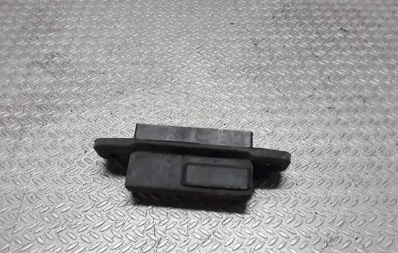 Toyota Verso Tailgate opening switch 