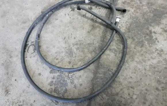 Volvo V50 Headlight washer hose/pipe 