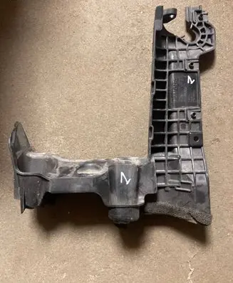 Volvo V70 Battery tray 6G9N10724 31298096