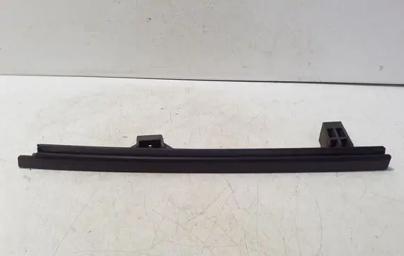 KIA Soul Rear door windshield rail 83560B2000