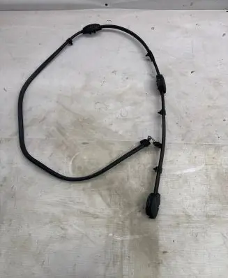 BMW X2 F39 Windshield washer spray nozzle 7429694 18939110 20221027