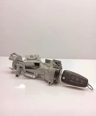 Ford Grand C-MAX Ignition relay 3M513F880AE