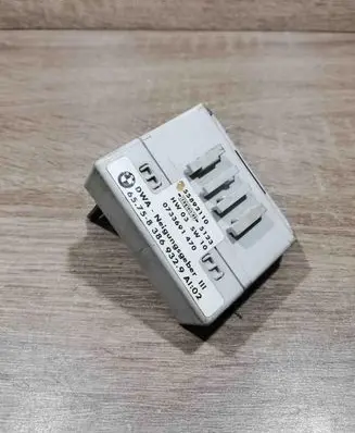 BMW 5 E39 Alarm control unit/module 8386932 55892110 65758386932