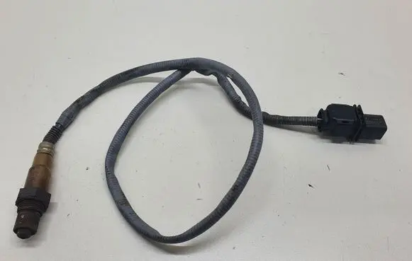 BMW 5 E60 E61 Lambda probe sensor 7558073 755807301 0258017099
