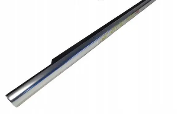 Front door glass trim molding
