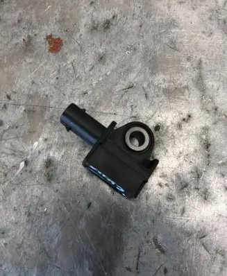 Volkswagen Golf VII Airbag deployment crash/impact sensor 5Q0959651BBILI 5Q0959651B
