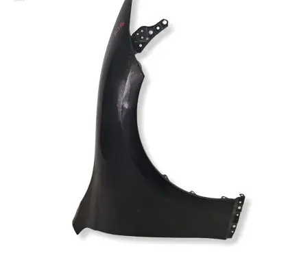 Lexus LS 500 Fender B2586