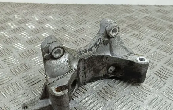 Generator/alternator bracket
