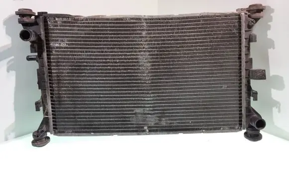 Ford Focus Coolant radiator 98AW8061PF 98AB8005MF