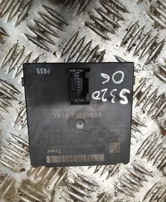 Mercedes-Benz S W221 Door central lock control unit/module A2215407045 A2215405445 A2214480987