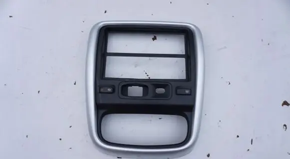 Dacia Duster Radio/GPS head unit trim DESKAKONSOLA