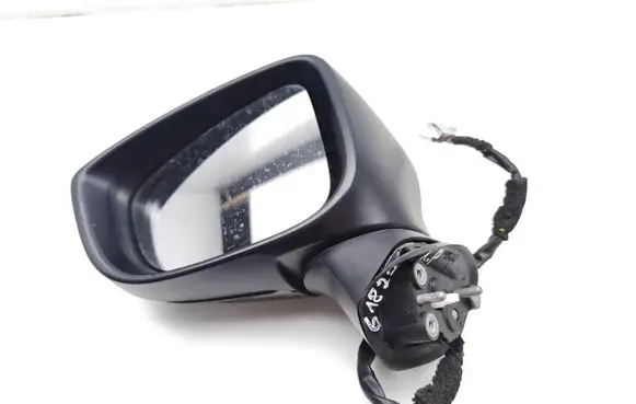 Front door electric wing mirror