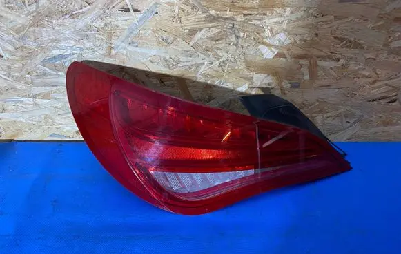 Mercedes-Benz CLA C117 X117 W117 Rear/tail lights A1179060301 21170115 HLC117HHQ01