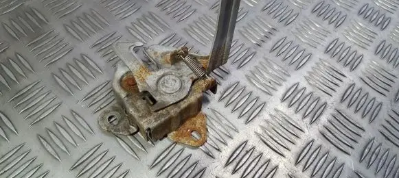 Suzuki Swift I Engine bonnet/hood lock/catch