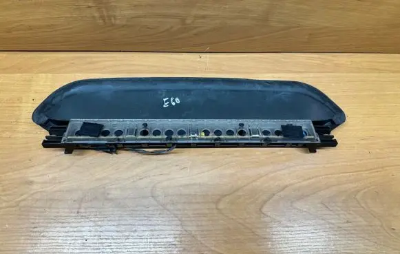 BMW 5 E60 E61 Third/center stoplight 6927017 229901 04200