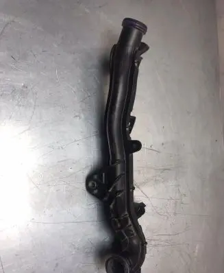 Peugeot 308 Engine coolant pipe/hose 9807502380