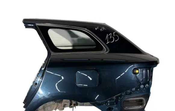 Toyota Avensis T270 Rear quarter panel 6160205140 6160605100 6106805901