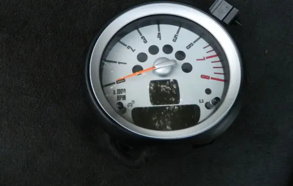 Mini One - Cooper Coupe R56 Tachometer 9178739