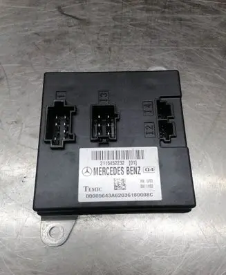 Mercedes-Benz E W211 Comfort/convenience module 2115452232
