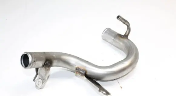 Toyota Prius (XW30) Engine coolant pipe/hose