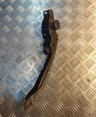 Mercedes-Benz C W204 Headlight/headlamp mounting bracket 204620595